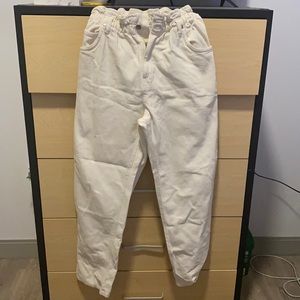 Cream Jeans